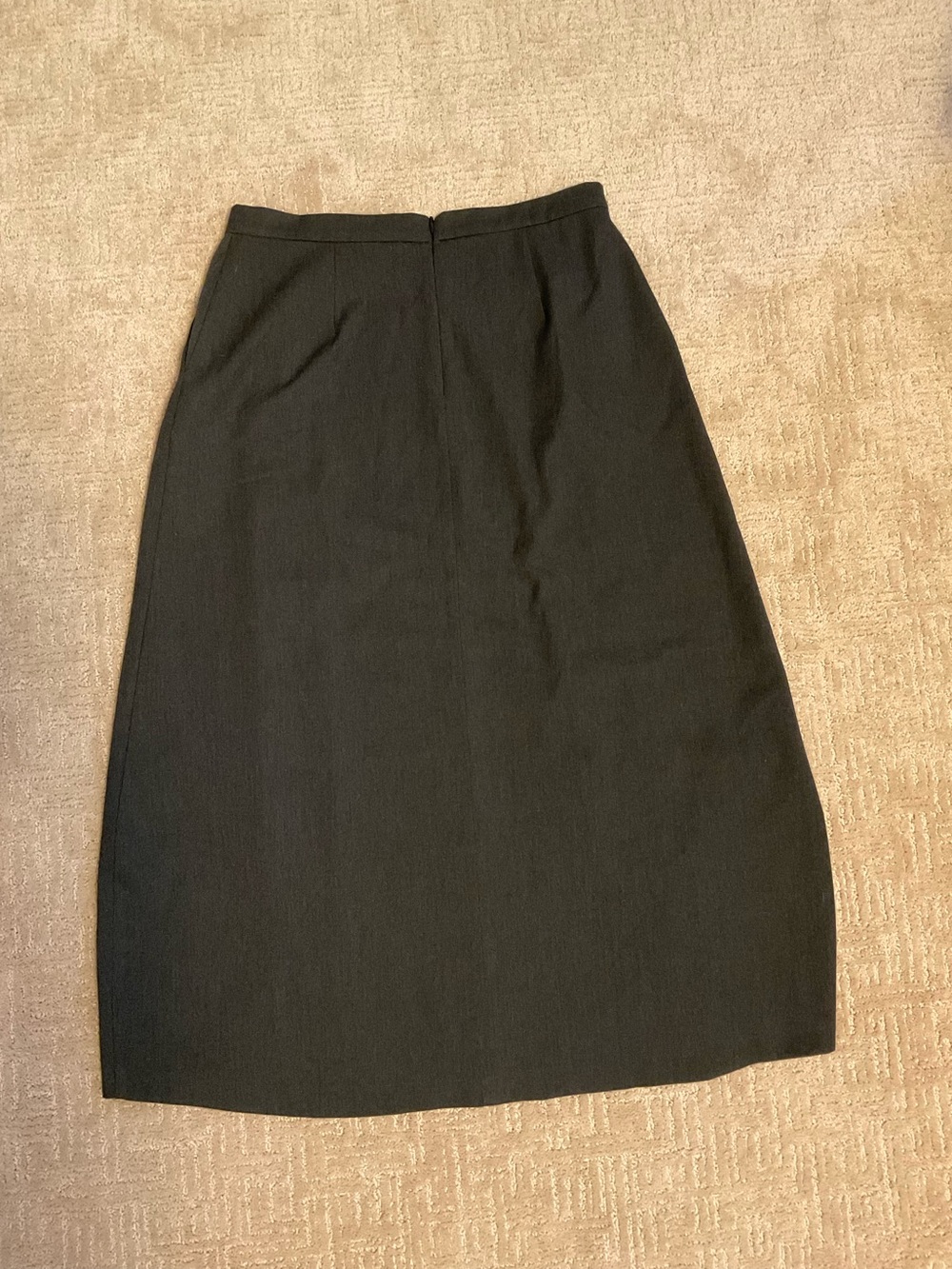 Sarah Pacini Skirt Gray A‑Line Fits M/L EUC Old Money Minimalist Luxury Timeless - Picture 2 of 6